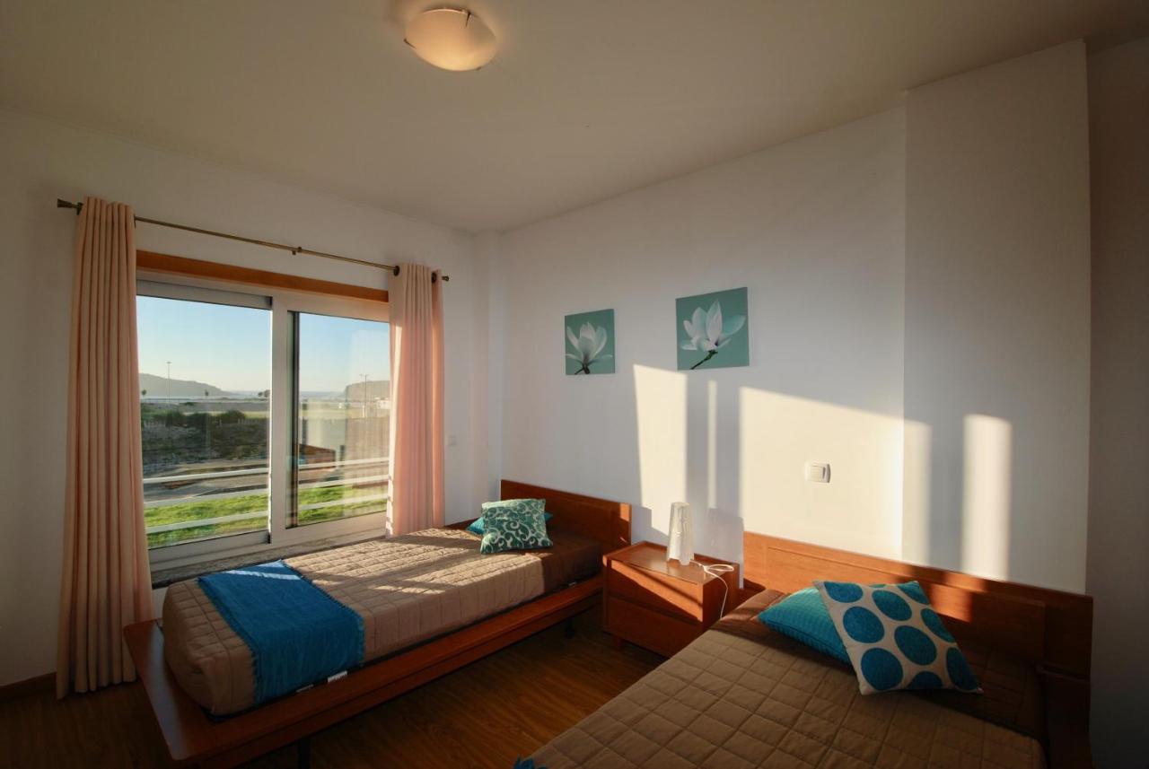 Solar - Sea View Apartment With Pool São Martinho do Porto Buitenkant foto